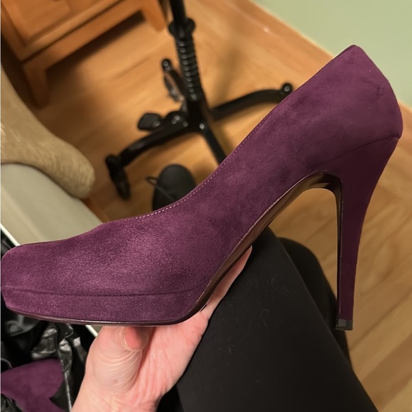YSL Tribute 90 pump in dark magenta - Picture 2 of 12
